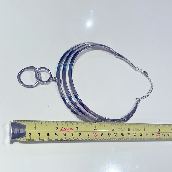 Statement Necklace - silver tone - Picture 4 of 4